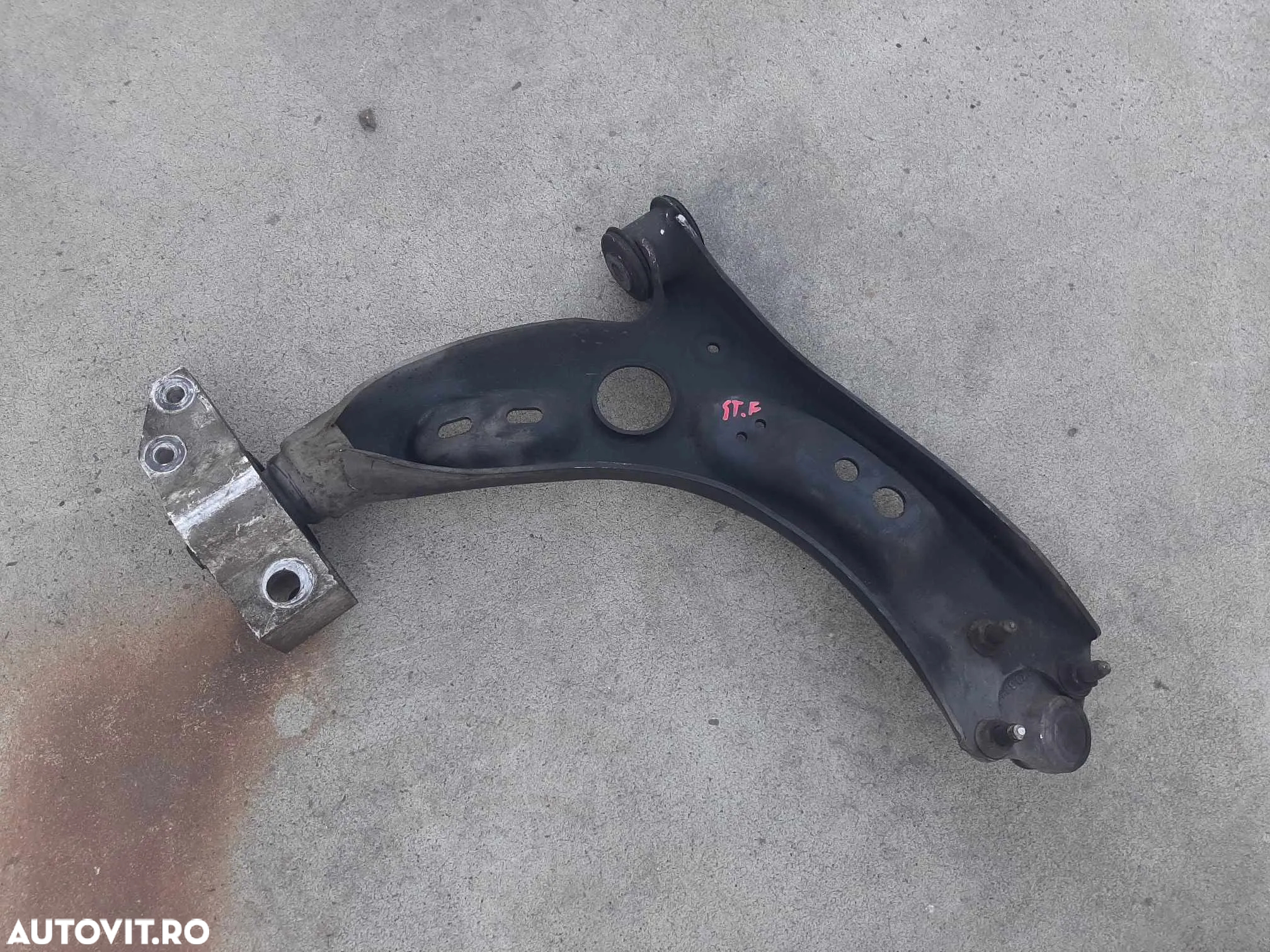 brat bascula stanga fata vw golf 6 plus  1.6 tdi - 2