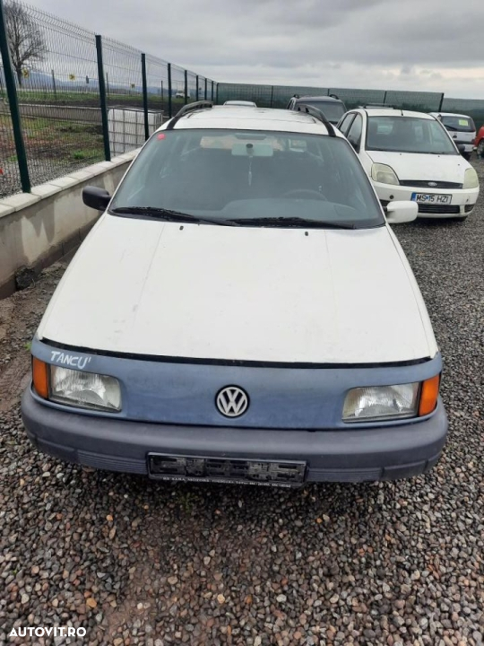 Dezmembrez VW Passat 3