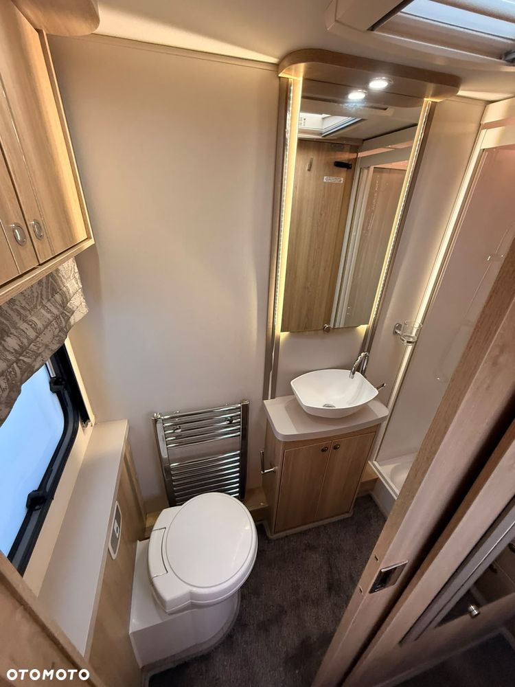 Elddis Crusader Mistral - 15