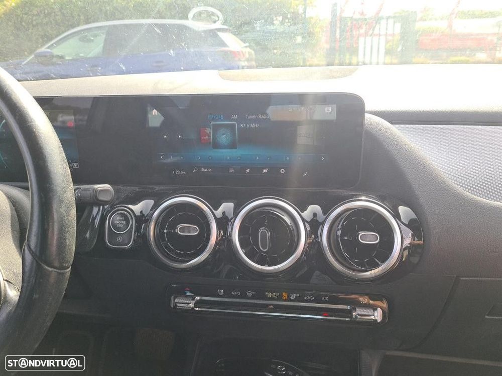 Mercedes-Benz B 180 - 8