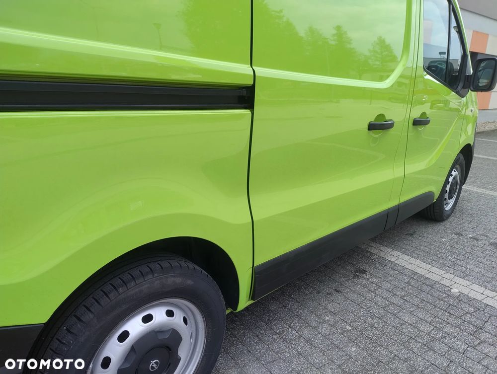 Opel VIVARO 1.6 CDTI (110KM) 6-BIEGÓW (L1H1) STAN SUPER IDEALNY 100% BEZWYPADKOWY LAKIER ORYGINALNY NIE MA RDZY SERWIS KM DO KOŃCA ! ! ! - 28
