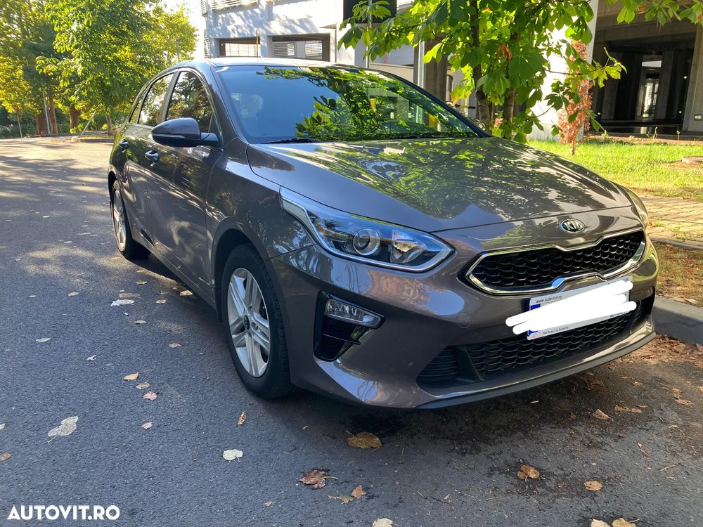 Kia Ceed - 1