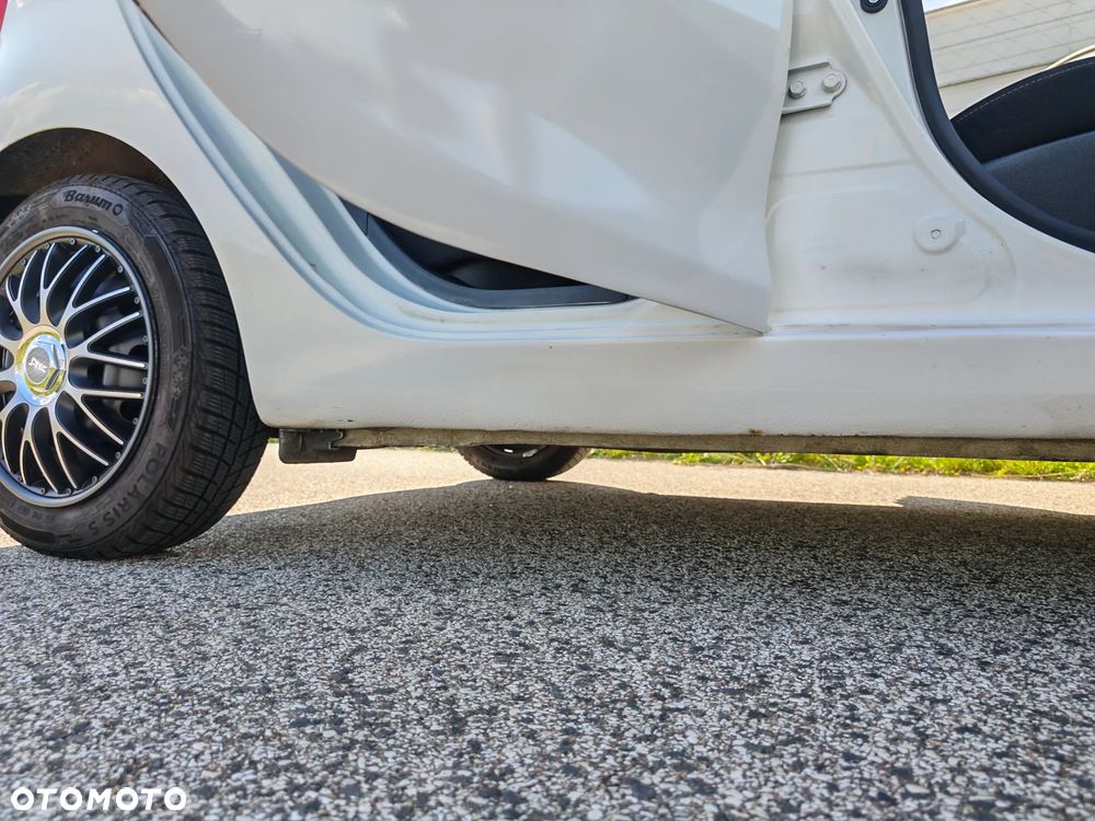 Kia Picanto 1.1 EX - 23