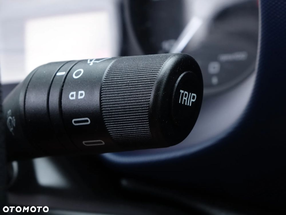 Iveco Daily 35S14 L3H2 automat HI-MATIC - 24