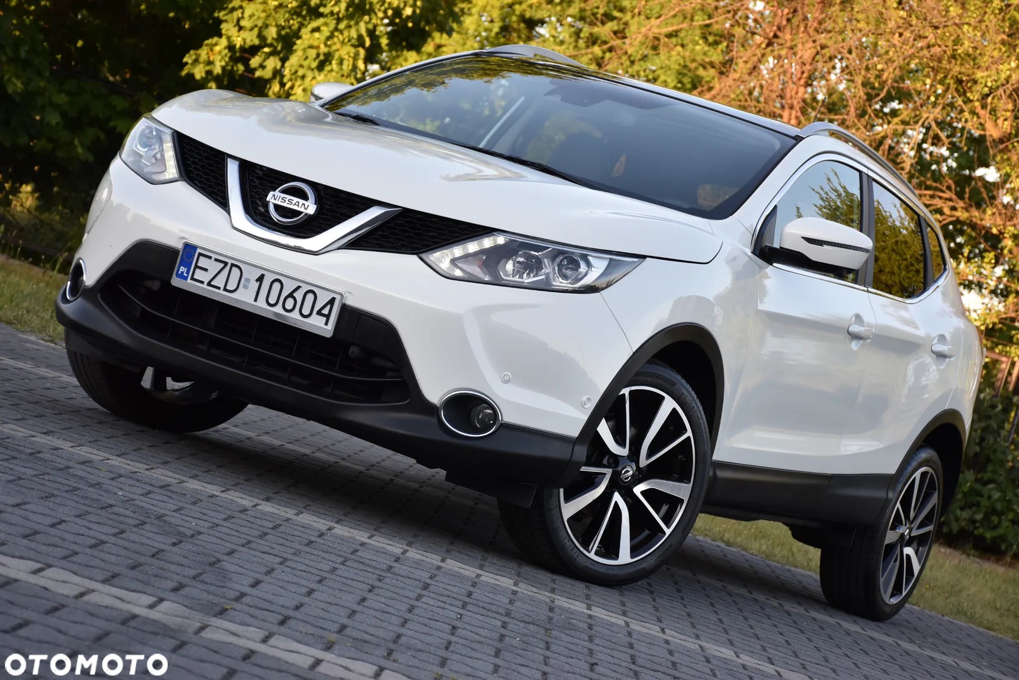 Nissan Qashqai 1.6 DCi Tekna+ - 1