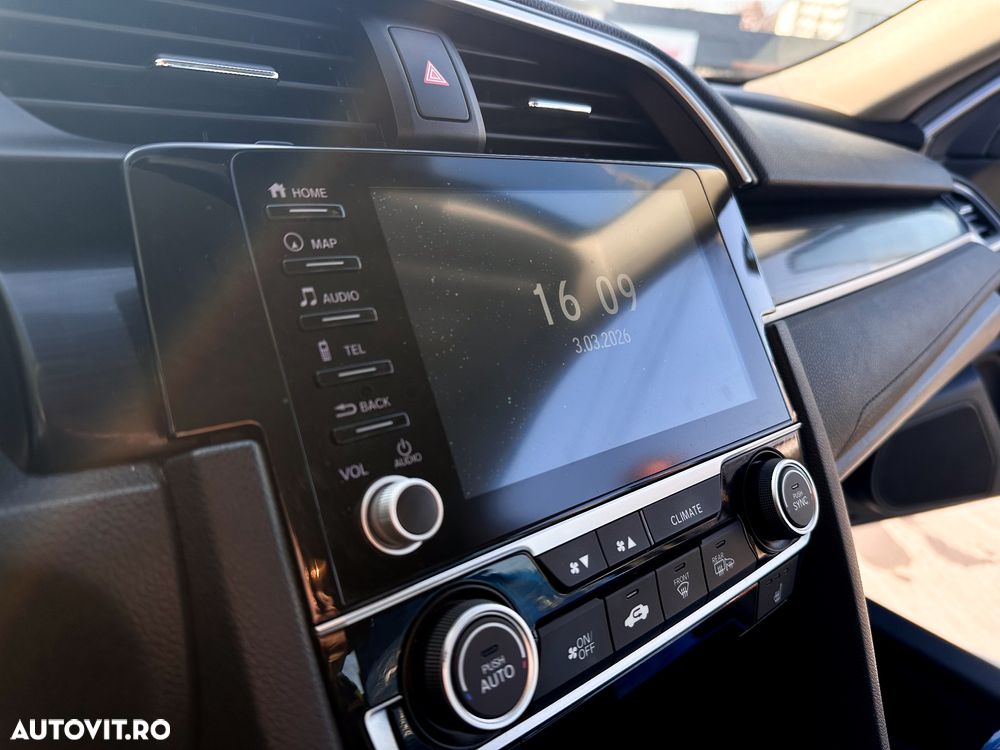 Honda Civic 1.5 VTEC Turbo CVT Elegance Navi - 11