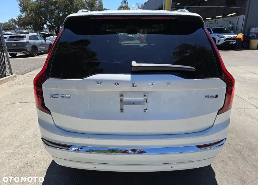 Volvo XC 90 - 6