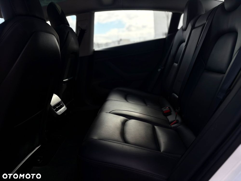 Tesla Model 3 ver-premium-langstreckenbatterie-awd-dual-motor - 10