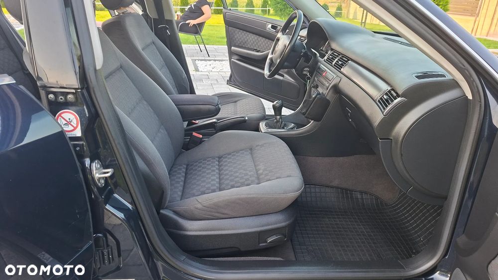 Audi A6 Limousine 2.4 - 10