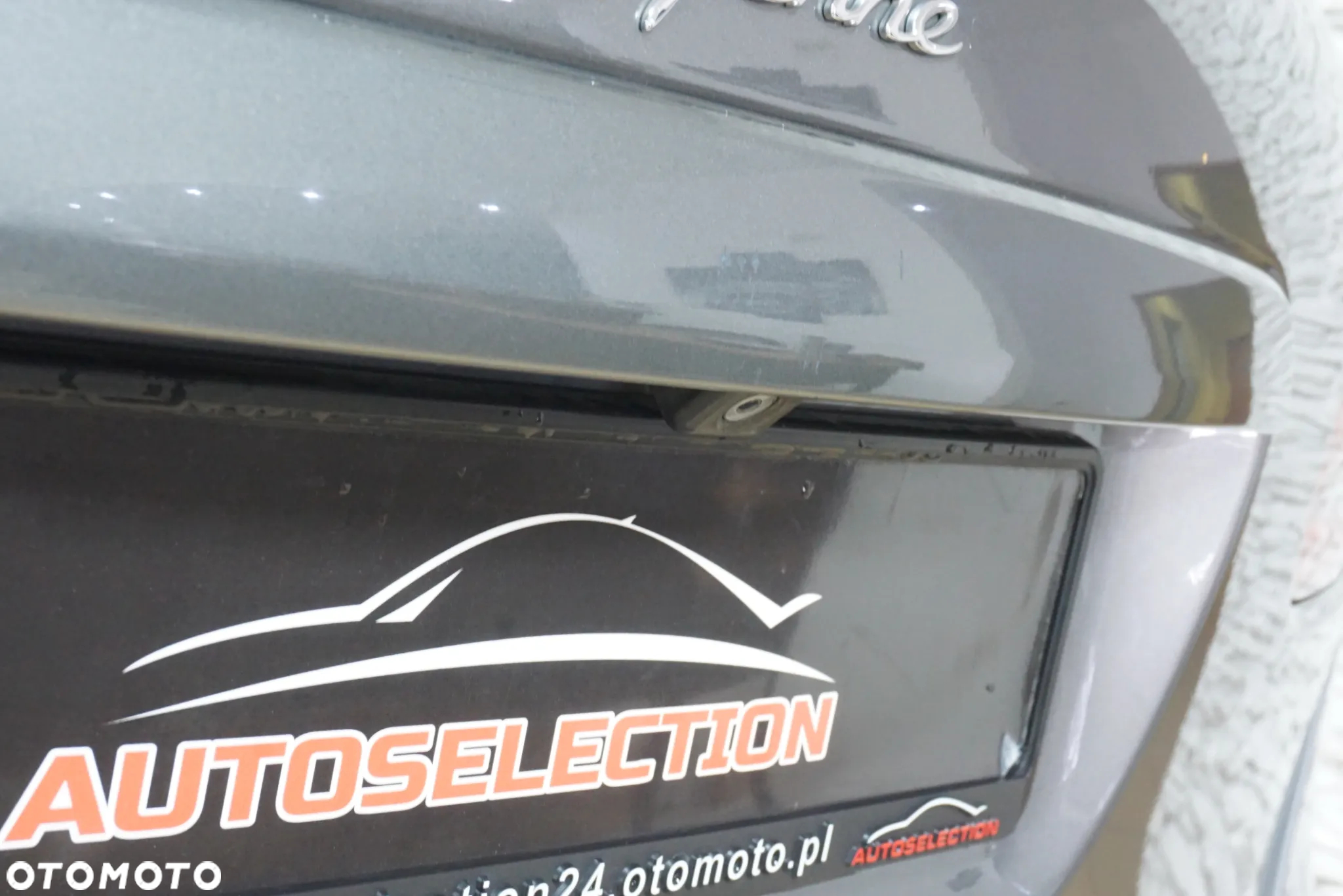 Porsche Cayenne Diesel Platinum Edition - 15