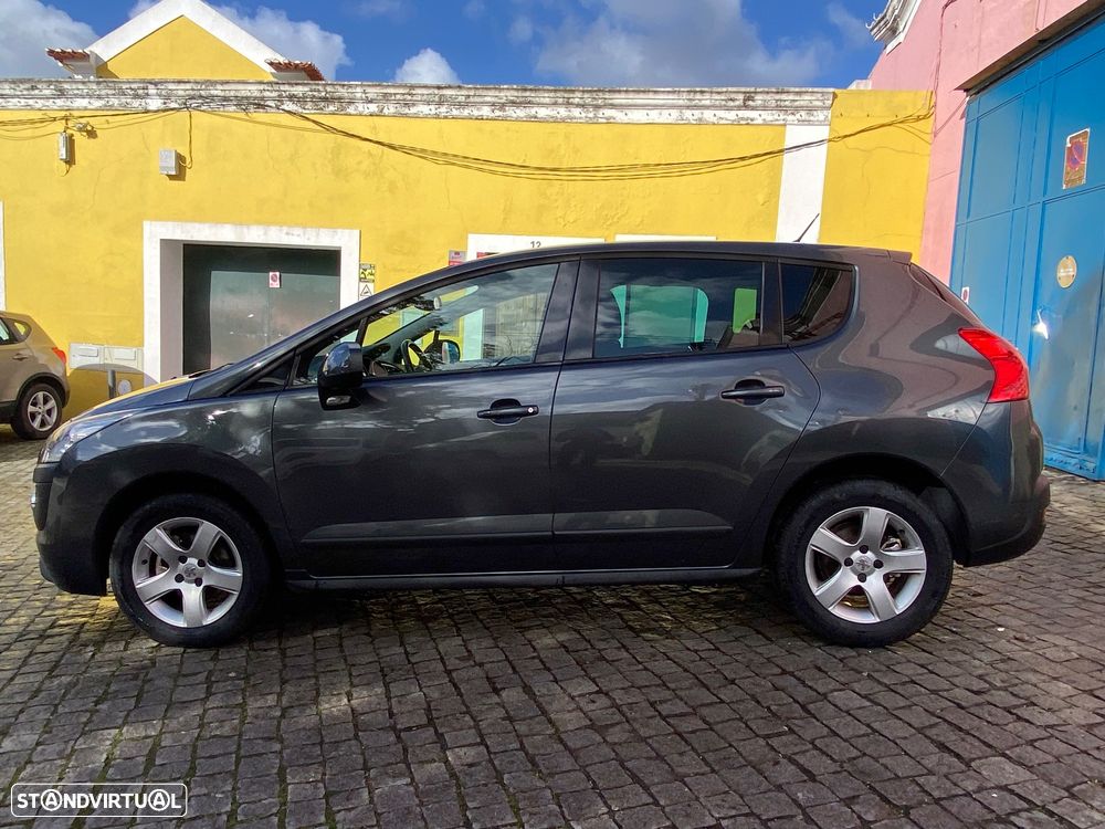 Peugeot 3008 1.6 HDi Active - 16