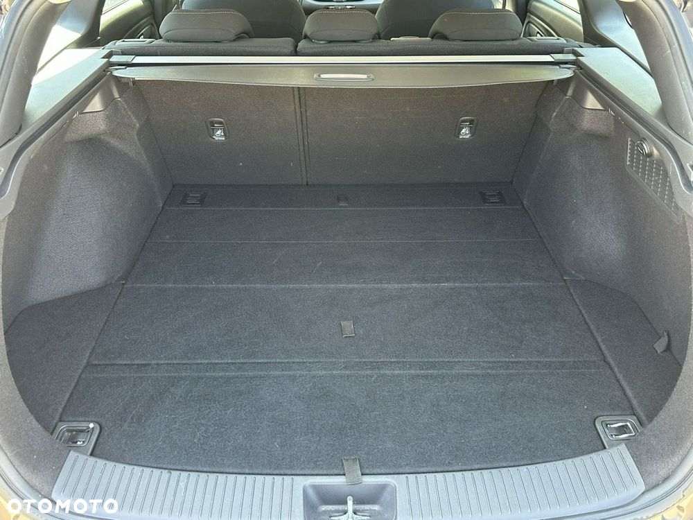 Hyundai i30 - 10