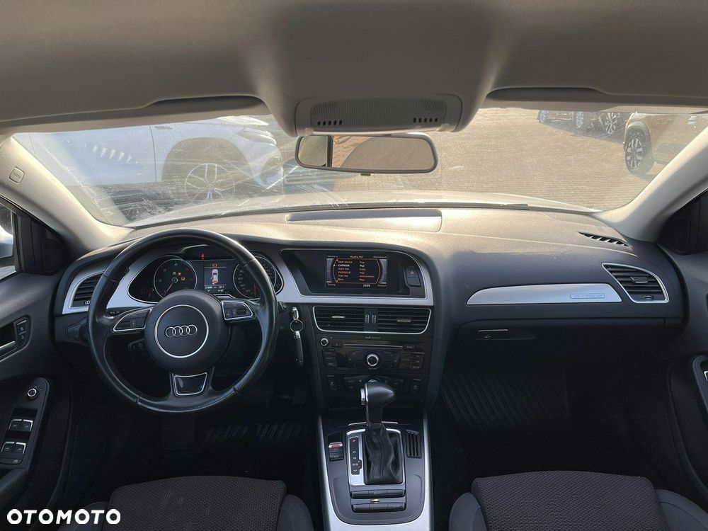 Audi A4 Allroad 2.0 TDI Quattro S tronic - 9
