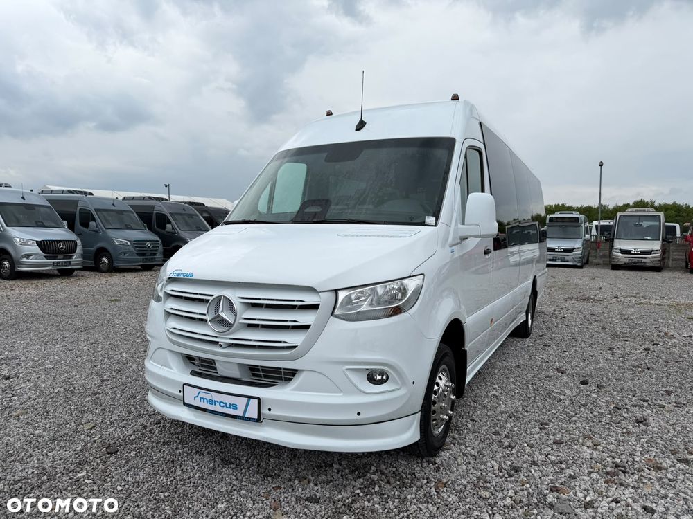 Mercedes-Benz Sprinter 517 - 11
