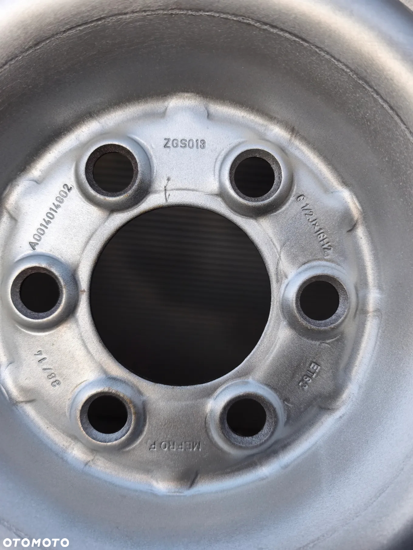Koła całoroczne MB SPRINTER 906 CRAFTER Continental 235/65/16 6x130 - 3