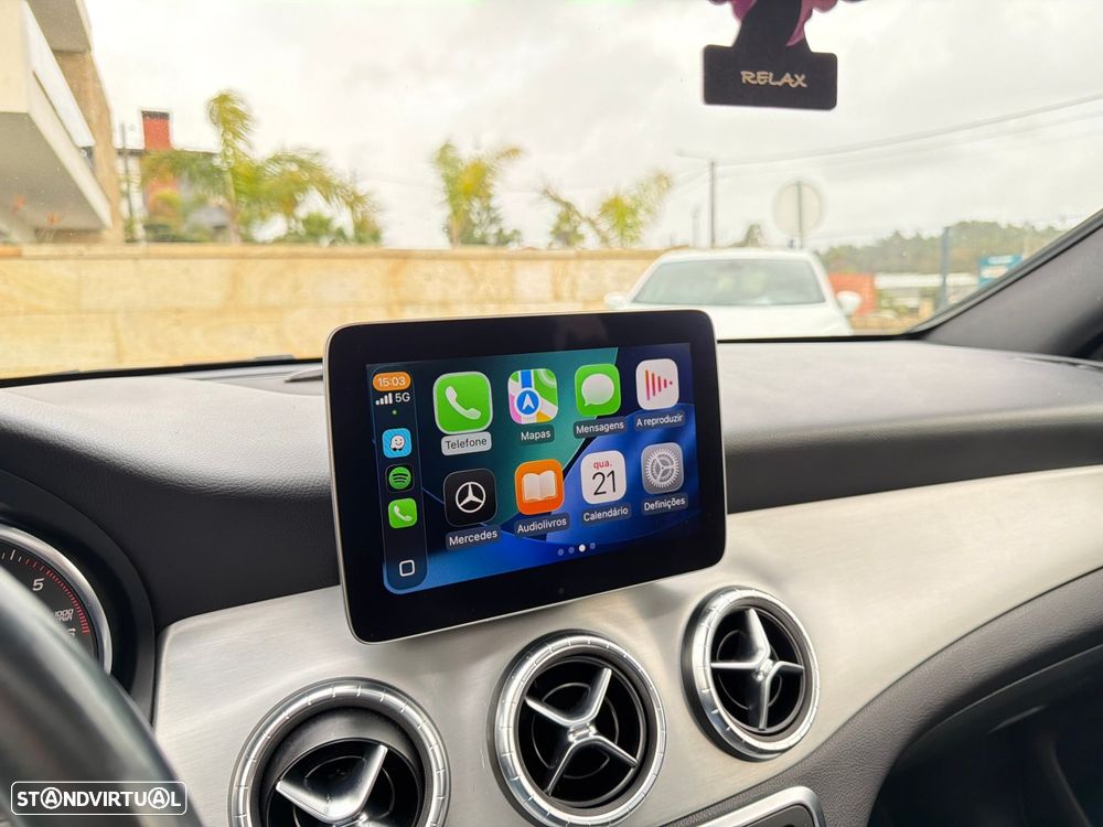 Mercedes-Benz CLA 180 d Shooting Brake AMG Line - 17