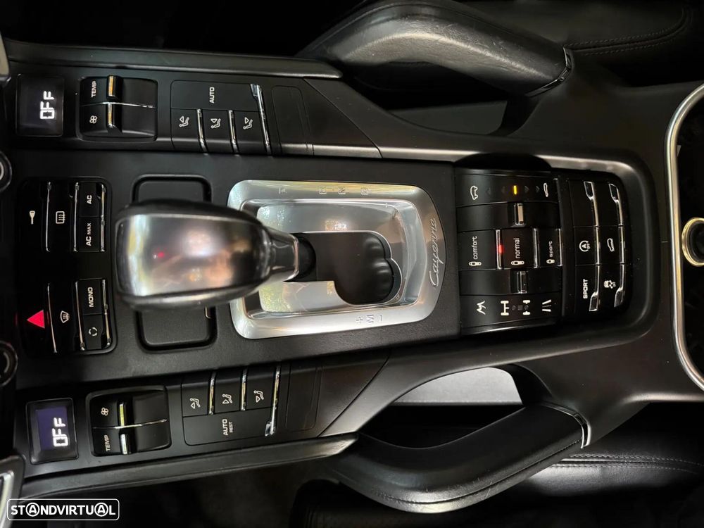 Porsche Cayenne Platinum Edition - 45