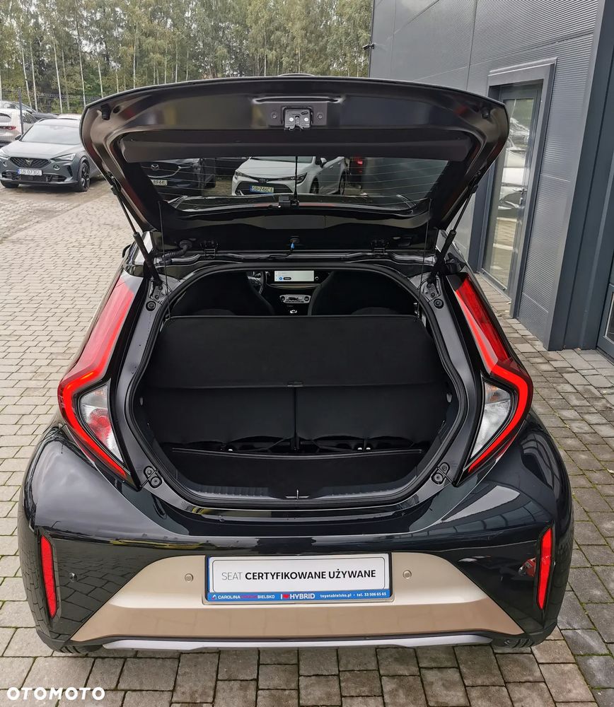 Toyota Aygo X 1.0 VVT-i Executive - 5