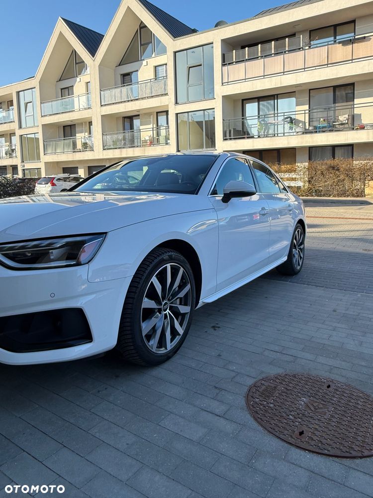 Audi A4 Limousine 45 TFSI quattro S tronic advanced - 4
