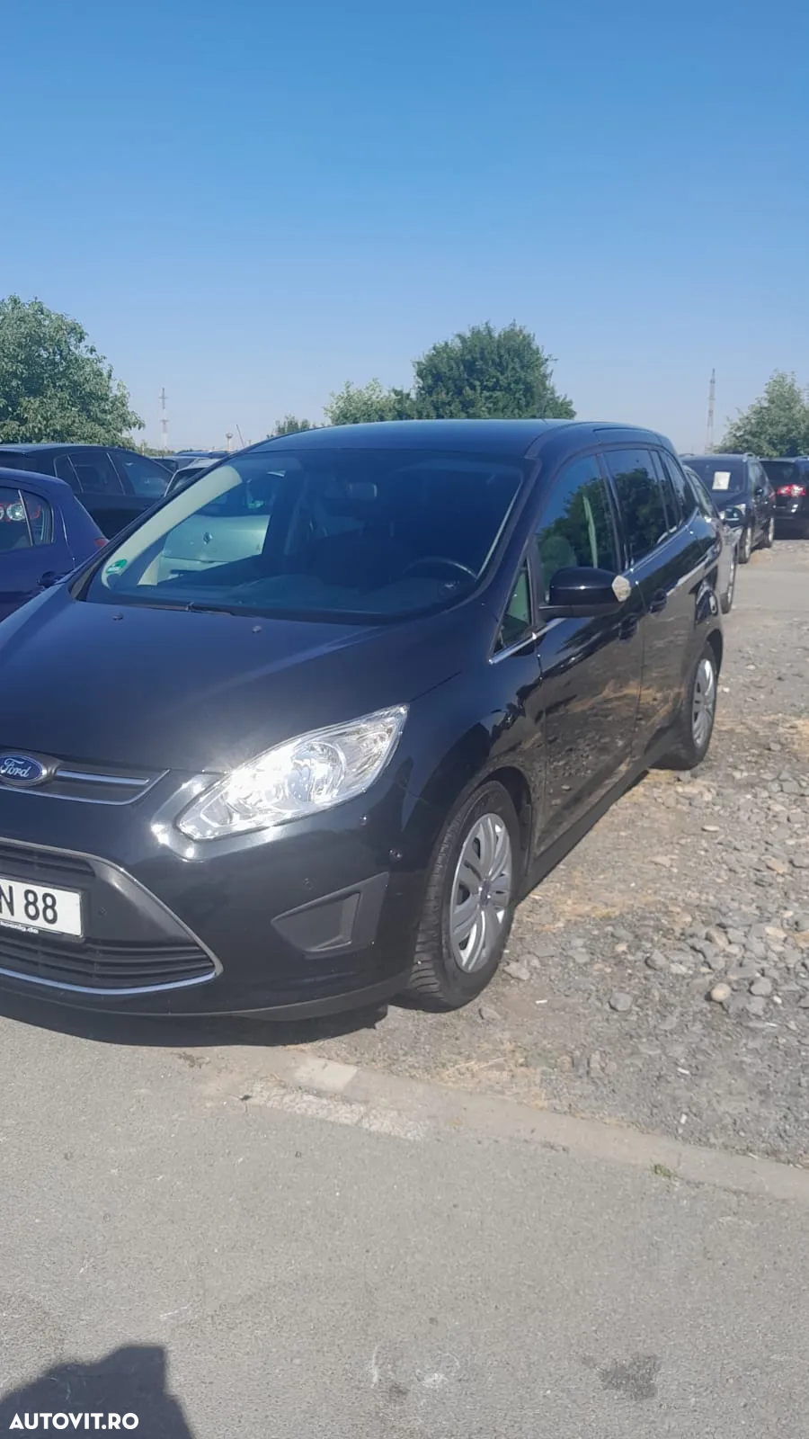 Ford Grand C-Max - 21