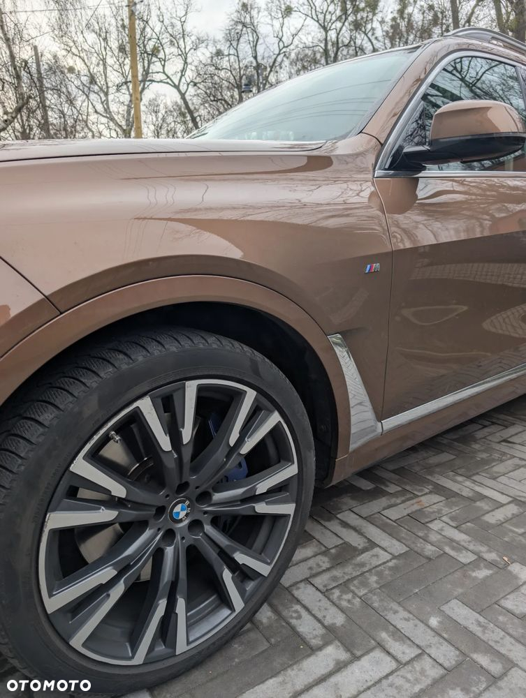 BMW X7 - 9