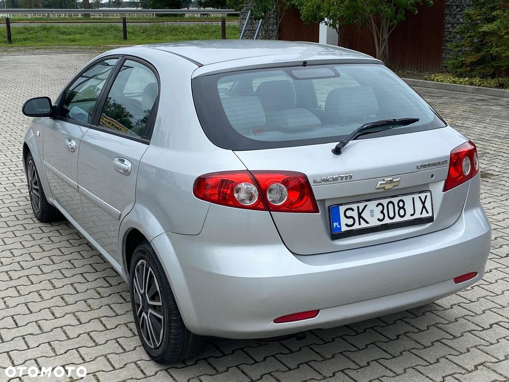 Chevrolet Lacetti 1.4 SE / Plus - 3