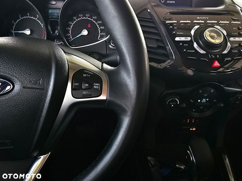 Ford EcoSport - 16