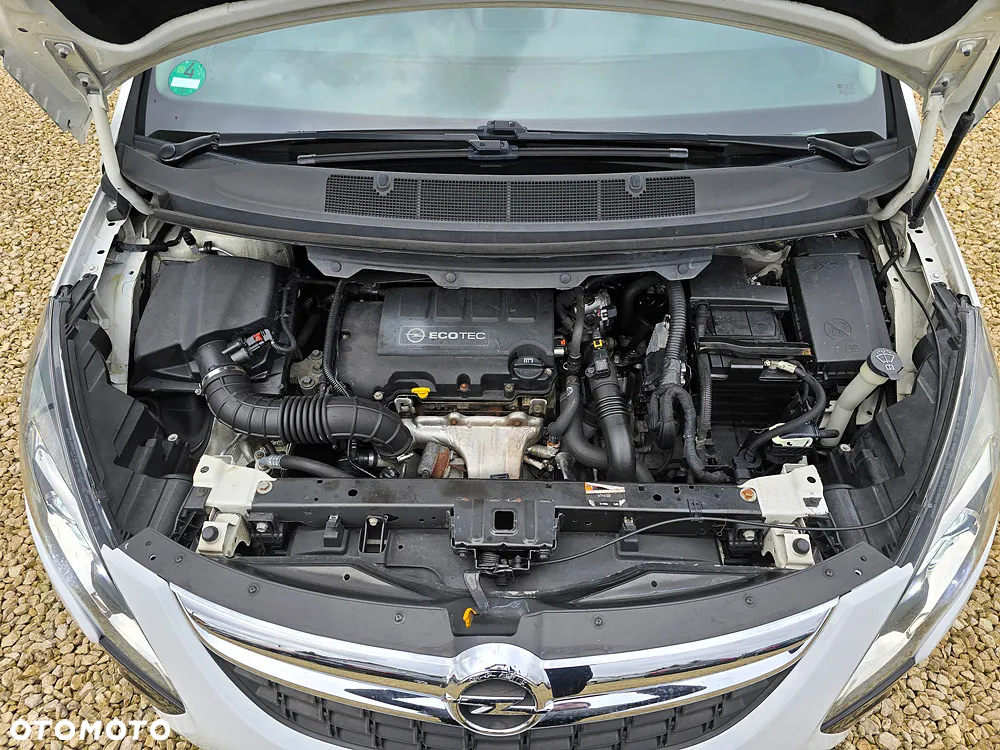 Opel Zafira 1.4 T Cosmo - 33