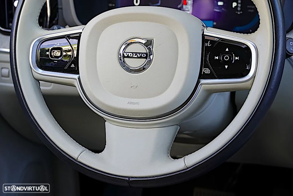 Volvo XC 60 2.0 T6 PHEV Inscription AWD - 35