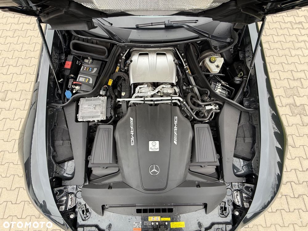 Mercedes-Benz AMG GT Speedshift DCT 7G Night Edition - 17