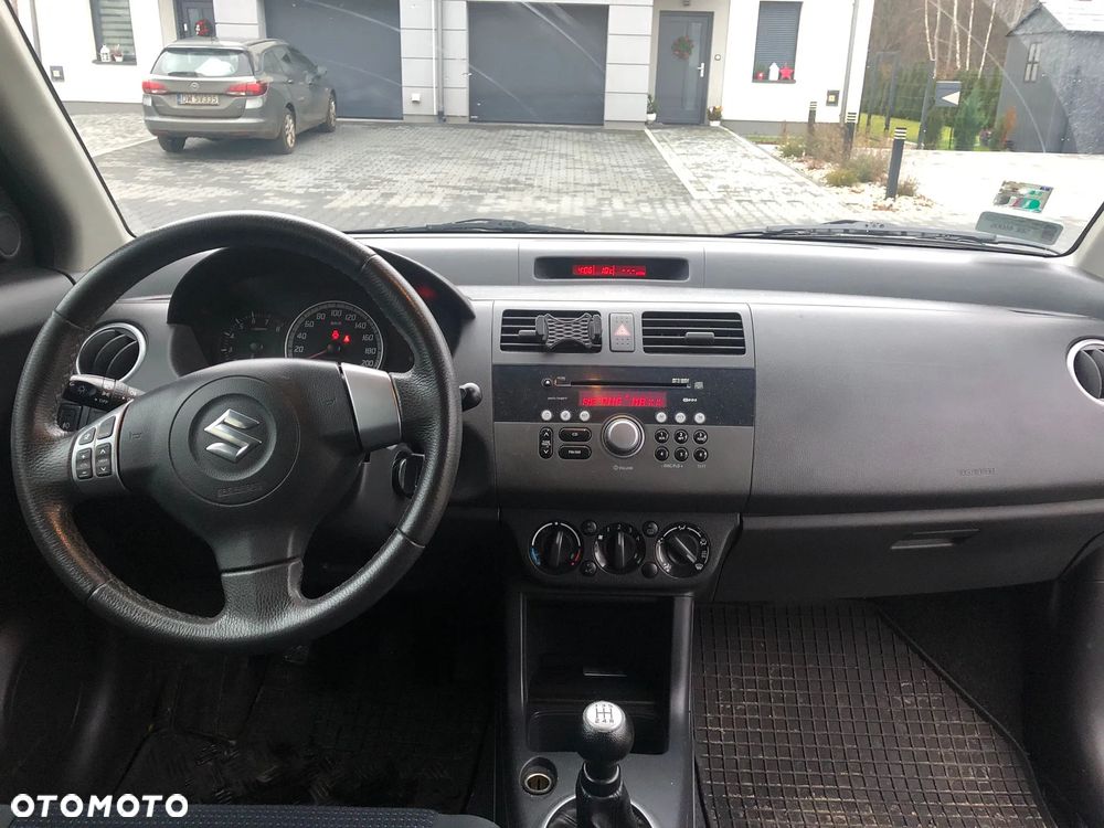 Suzuki Swift 1.3 GLX / Comfort - 8