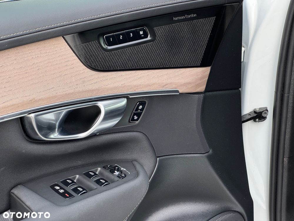 Volvo XC 90 B6 B AWD Ultimate Bright 7os - 17