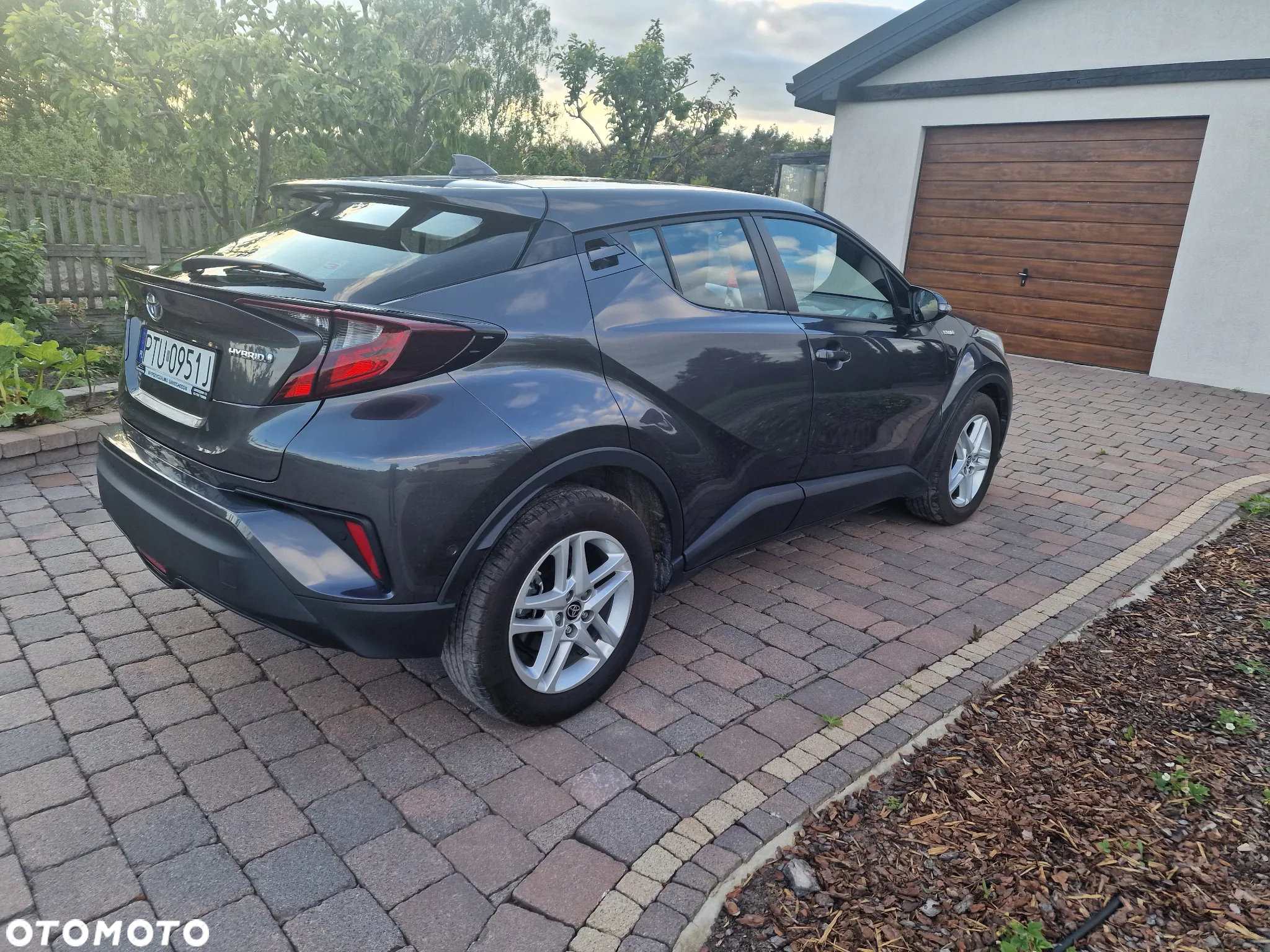 Toyota C-HR 1.8 Hybrid Comfort - 8