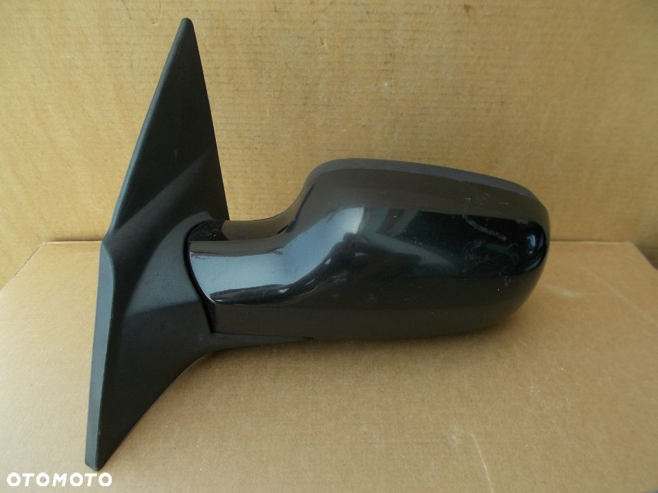 LUSTERKO LEWE RENAULT MEGANE II CABRIO CC ELEKT NV676 5 PIN - 1