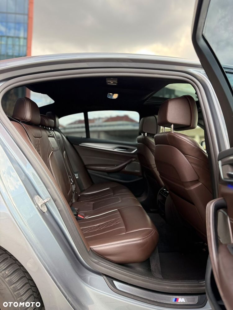 BMW Seria 5 530d M Sport sport - 23
