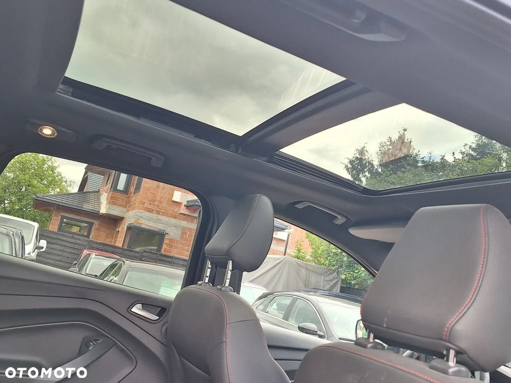 Ford Kuga 2.0 TDCi 4x4 ST-Line - 10
