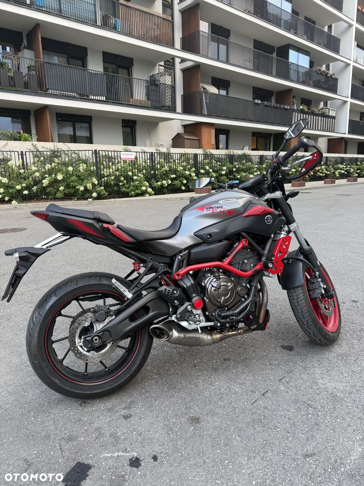 Yamaha MT - 5