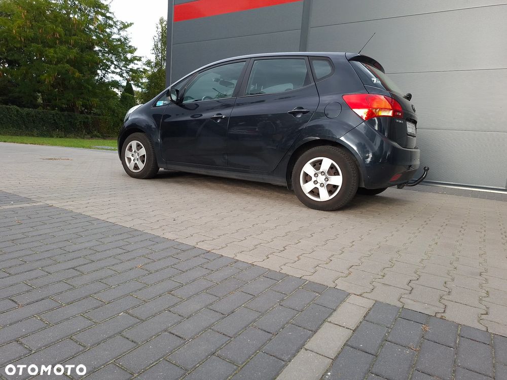 Kia Venga 1.4 CRDi L - 2