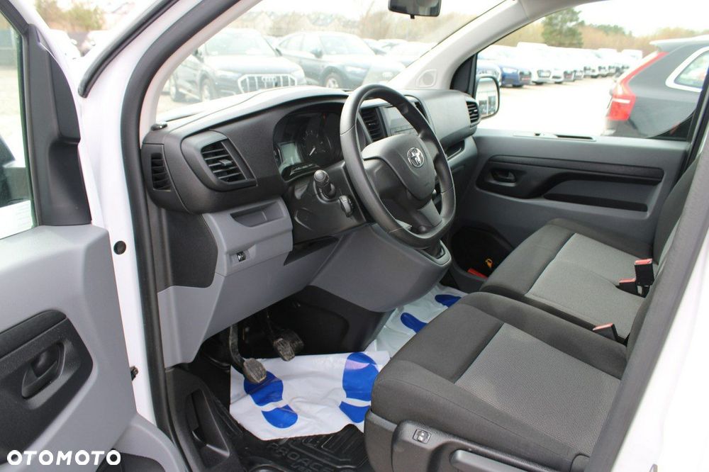 Toyota ProAce - 12