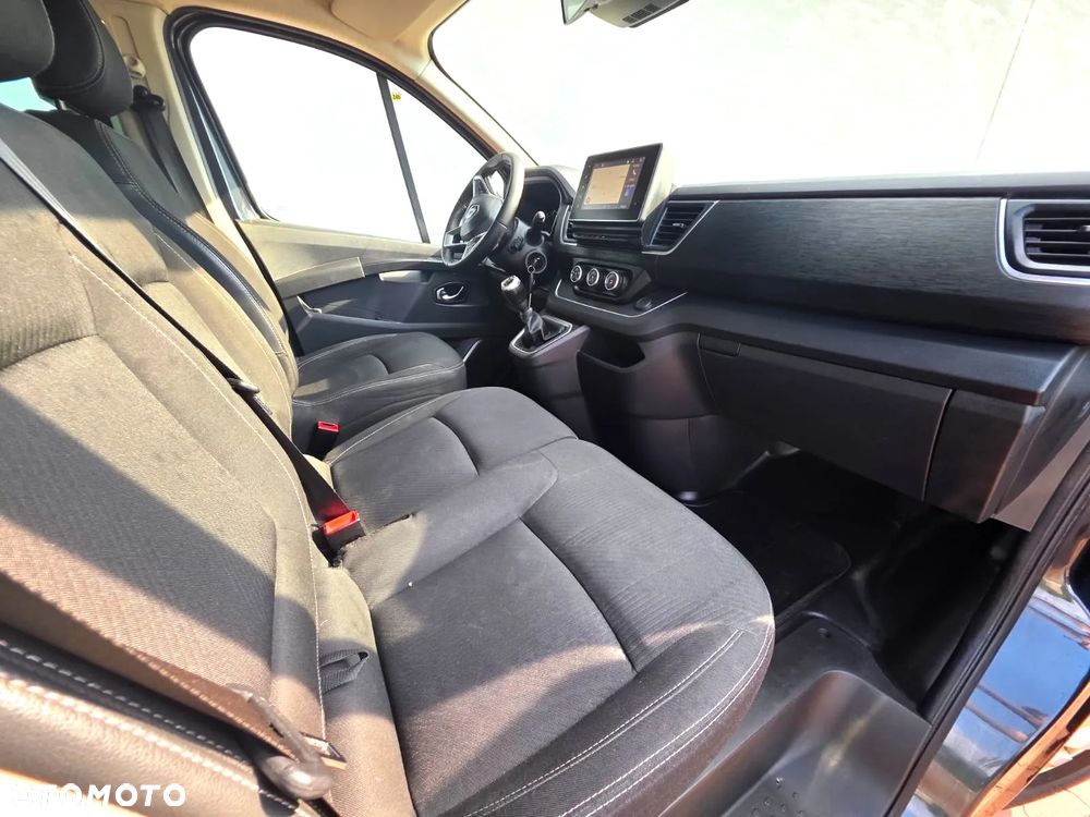 Renault Trafic 2.0 dCi Escapade - 9