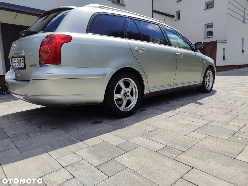 Toyota Avensis 1.6 VVT-i Terra - 8