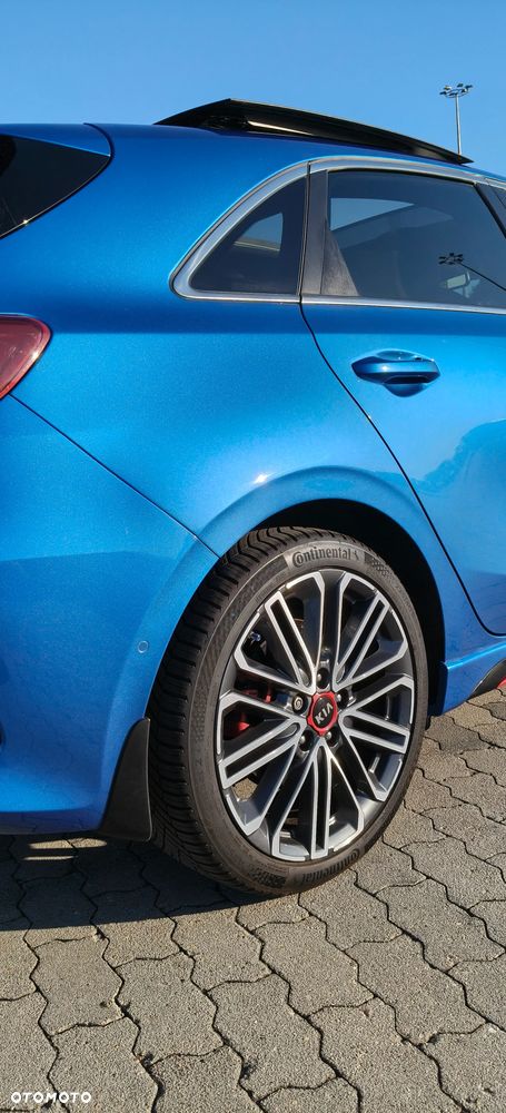 Kia Ceed - 6