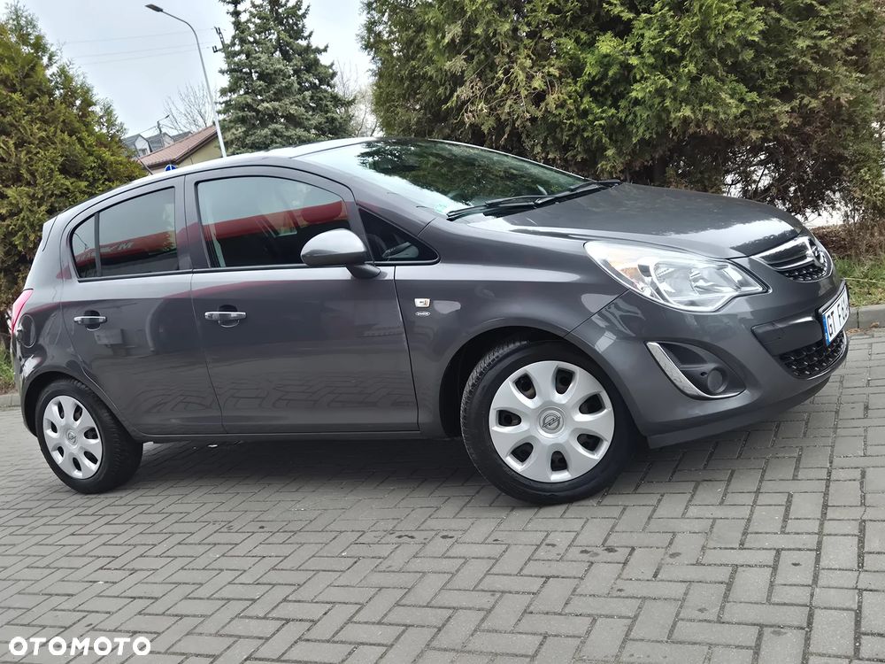 Opel Corsa 1.4 16V Satellite - 18
