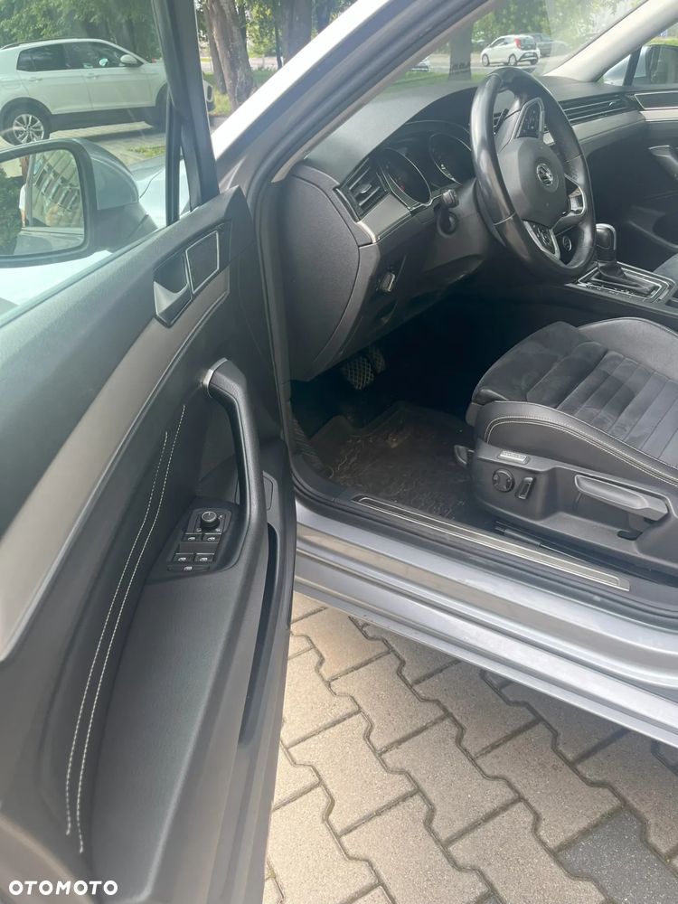 Volkswagen Passat 2.0 TDI BMT Highline DSG - 8