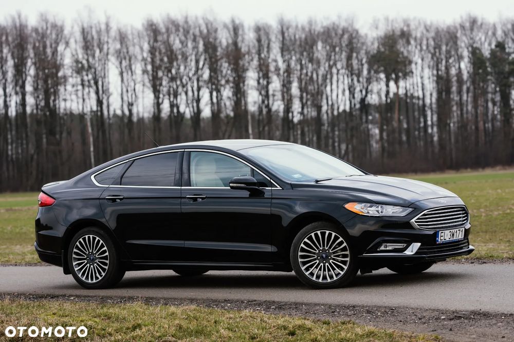 Ford Fusion - 1