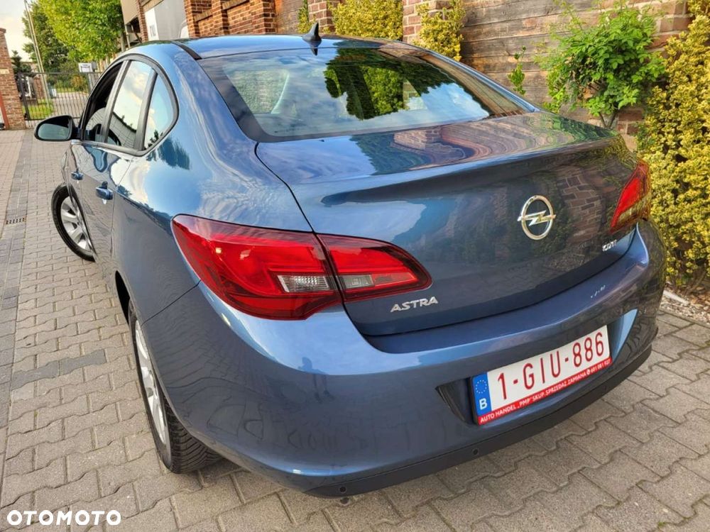 Opel Astra - 5