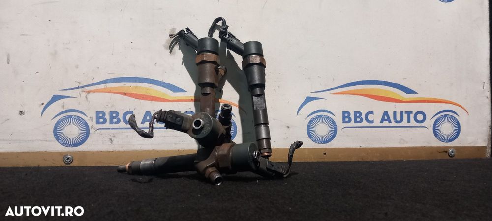 INJECTOR 1.9 D F9Q RENAULT LAGUNA 2  0445110021 - 2