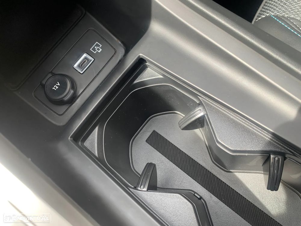 Peugeot 308 SW 1.6 Hybrid Allure Pack e-EAT8 - 33