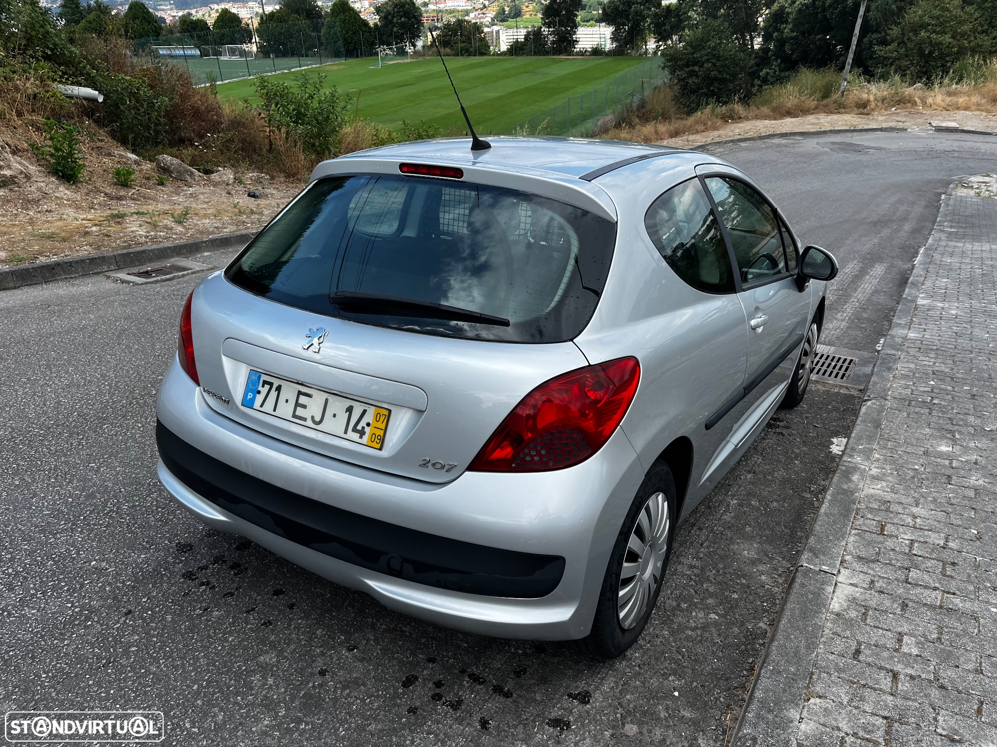 Peugeot 207 - 3