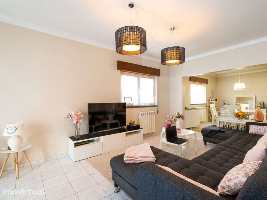 Moradia T4 individual em Vieira de Leiria - Grande imagem: 4/35